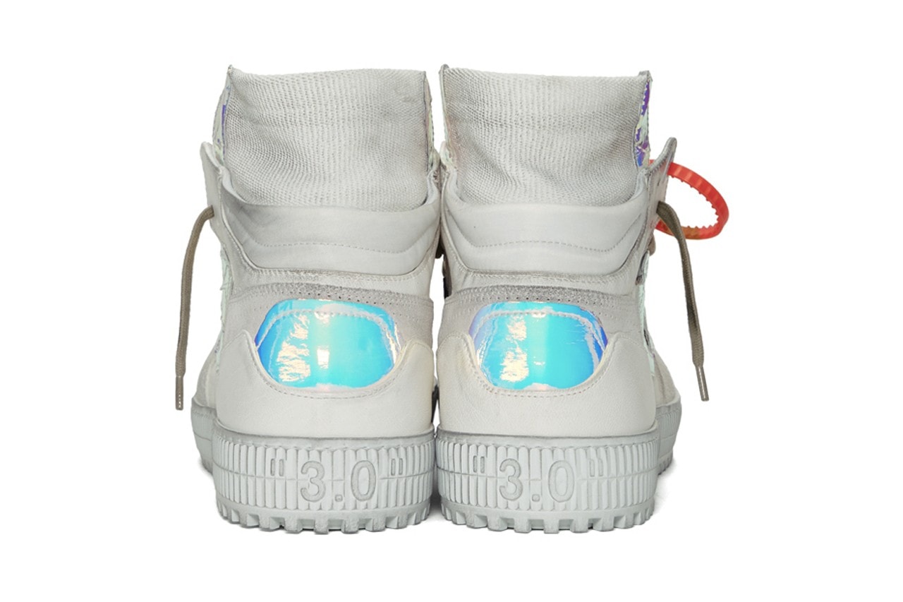 Off-White™ 推出三款全新配色 Off-Court 3.0 運動鞋