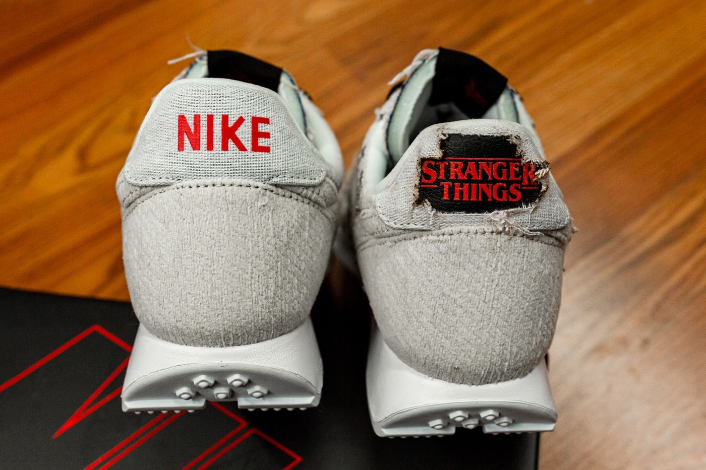 《Stranger Things》x Nike 全新聯乘「Upside Down」鞋款發售日期曝光