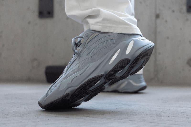 YEEZY BOOST 700 V2 最新配色「Hospital Blue」上腳圖輯曝光