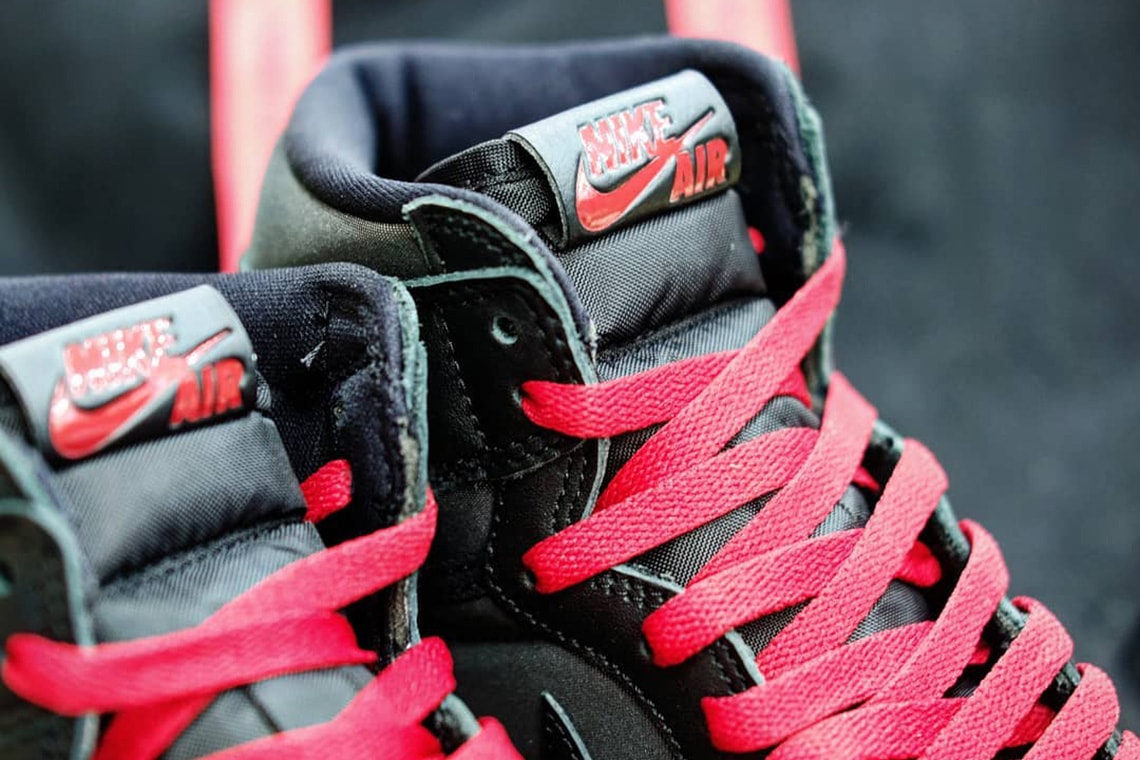 Air Jordan 1 High OG 黑紅配色「Satin」鞋款搶先曝光