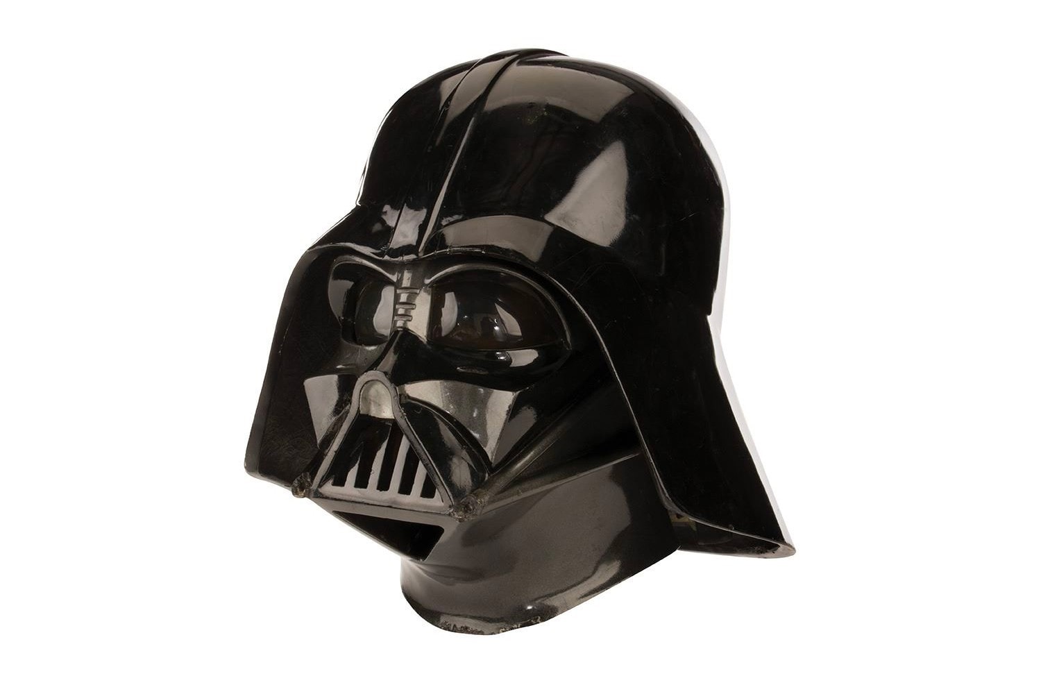《Star Wars》電影元祖 Darth Vader 面罩頭盔正展開拍賣