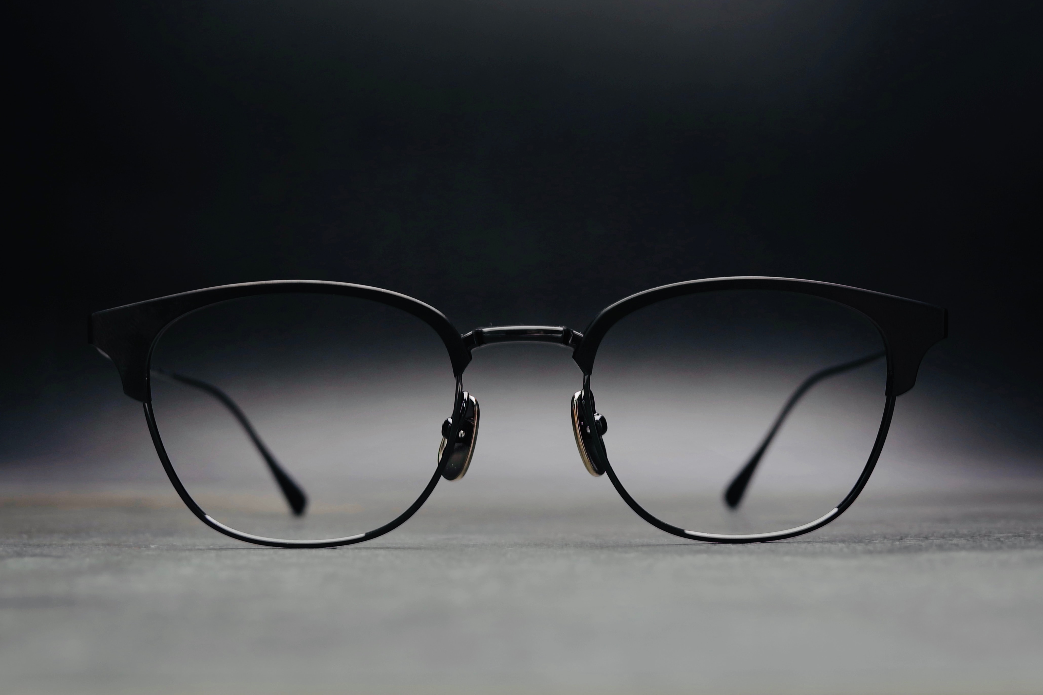 日本眼鏡品牌 JAPONISM 迎來 Sense 全金屬製品