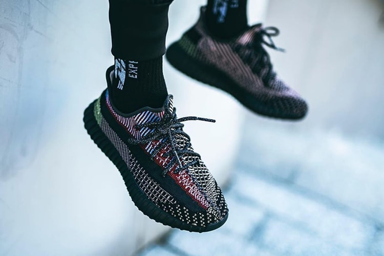 率先預覽 YEEZY BOOST 350 V2 全新配色「Yecheil」上腳圖輯