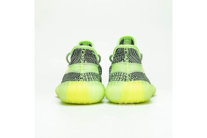 近賞 YEEZY BOOST 350 V2 最新配色「Yeezreel」反光版本