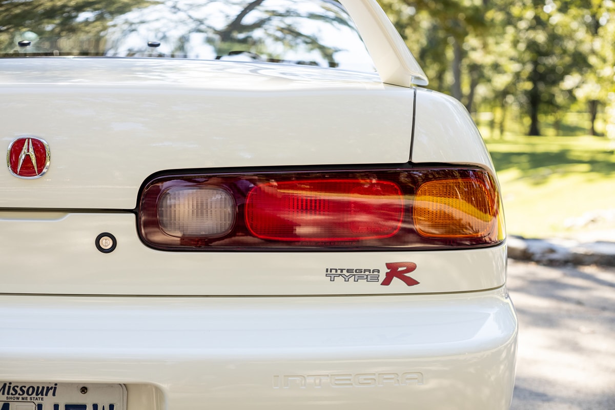 罕見 1997 年 Acura Integra Type R 以 $82,000 美元高價售出