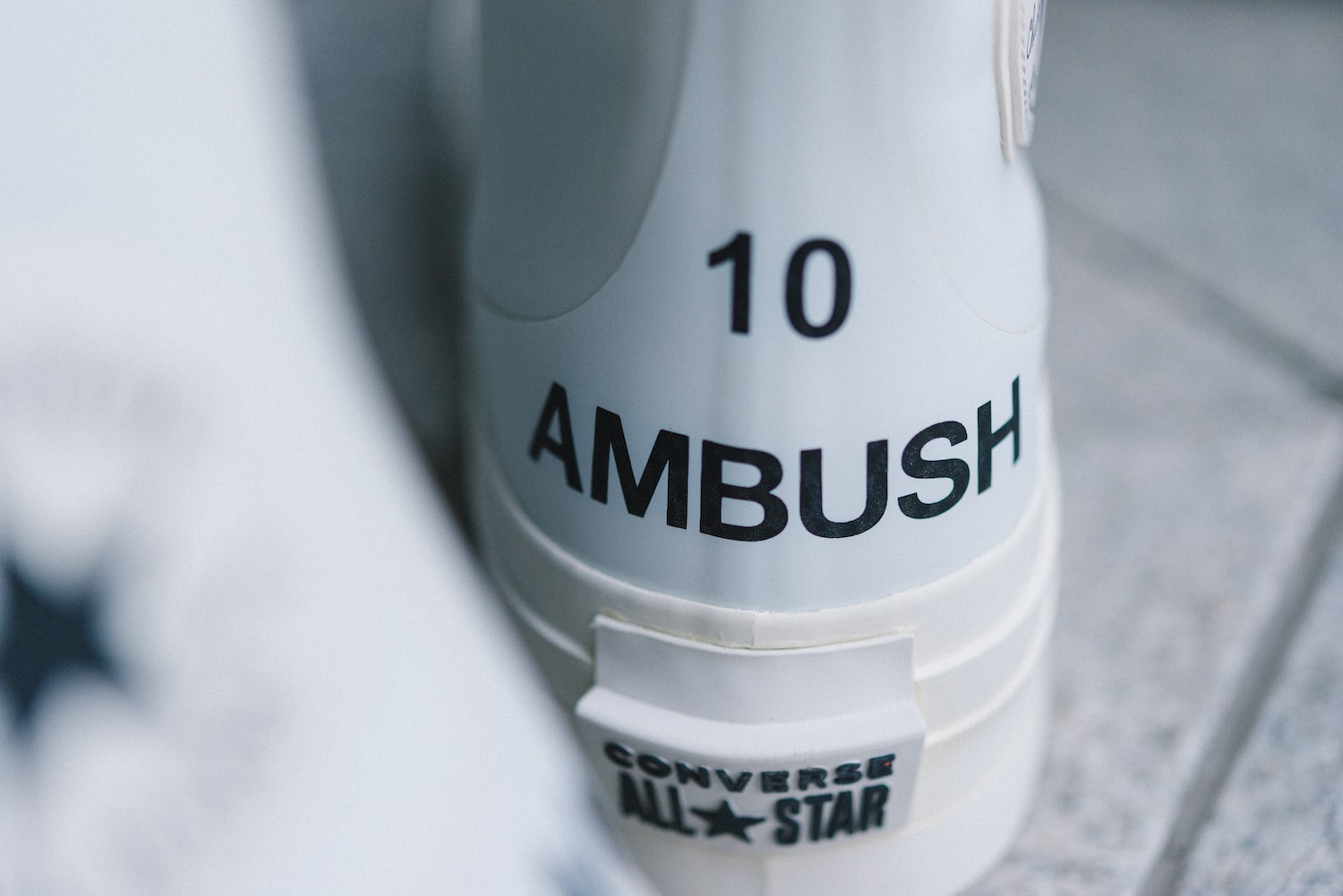 近賞 AMBUSH x Converse Chuck 70 & Pro Leather 全新联名鞋款