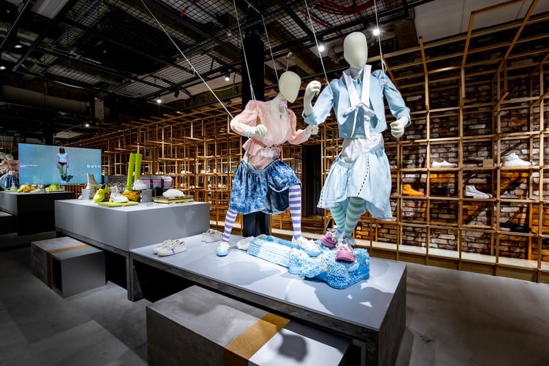 both 东京旗舰店正式开幕