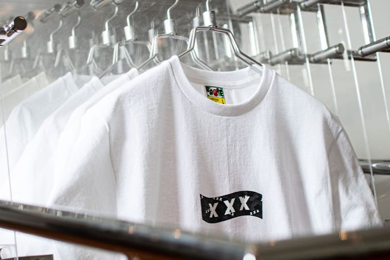 A BATHING APE® x GOD SELECTION XXX 聯乘發佈