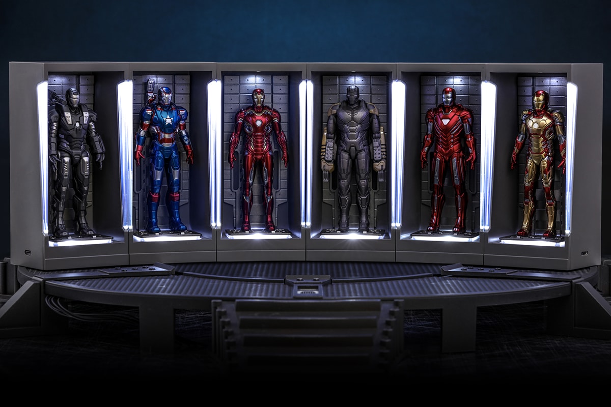 Hot Toys 推出《Iron Man 3》戰甲格納庫珍藏套裝