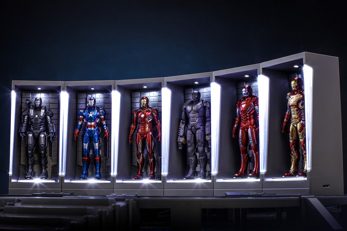 Hot Toys 推出《Iron Man 3》戰甲格納庫珍藏套裝