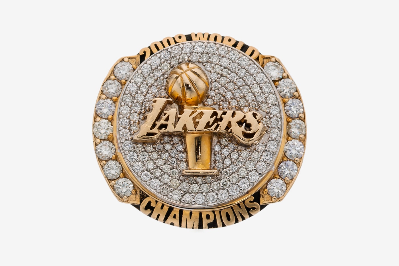 LA Lakers 奪冠功臣 Lamar Odom 個人 NBA 冠軍戒指現正競拍中