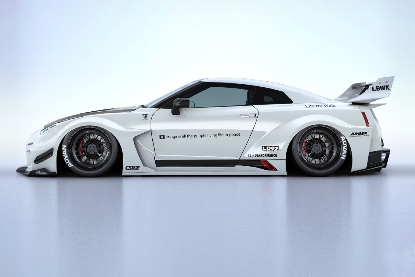 Liberty Walk 打造 Nissan GT-R 全新車身寬體套件