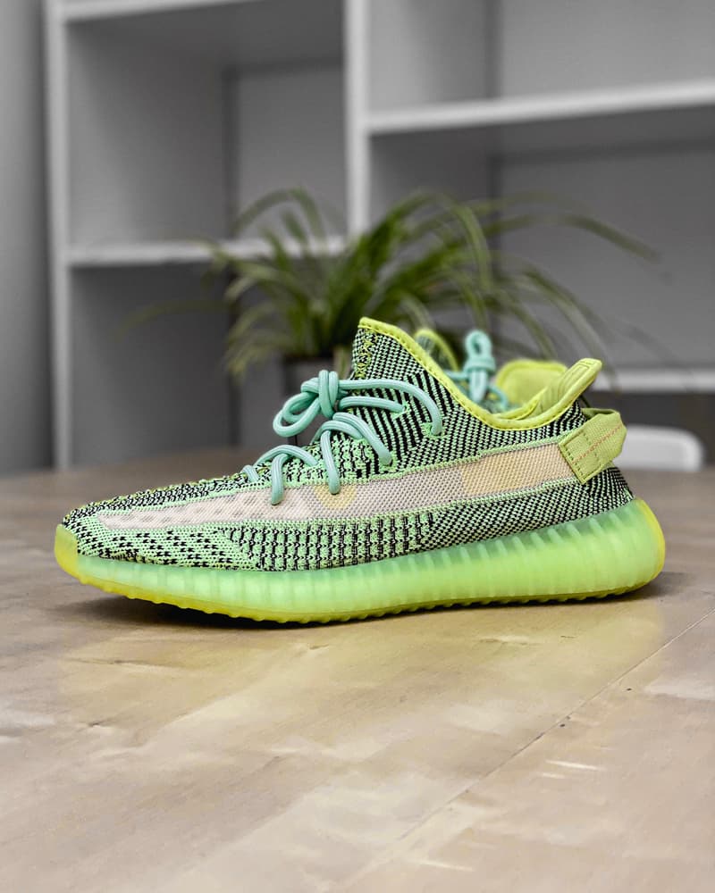 YEEZY BOOST 350 V2 全新配色「YEEZREEL」實鞋搶先近賞