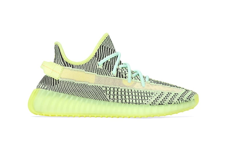 率先預覽 YEEZY BOOST 350 V2 全新配色「Yeezreel」官方圖輯
