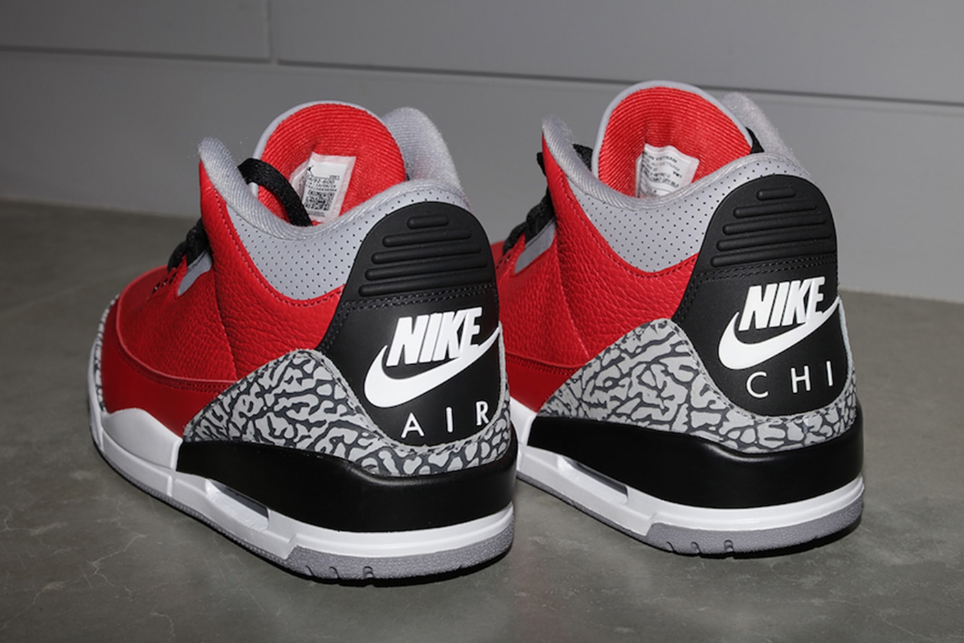 率先預覽 Air Jordan 3 Retro「Red Cement」配色鞋款