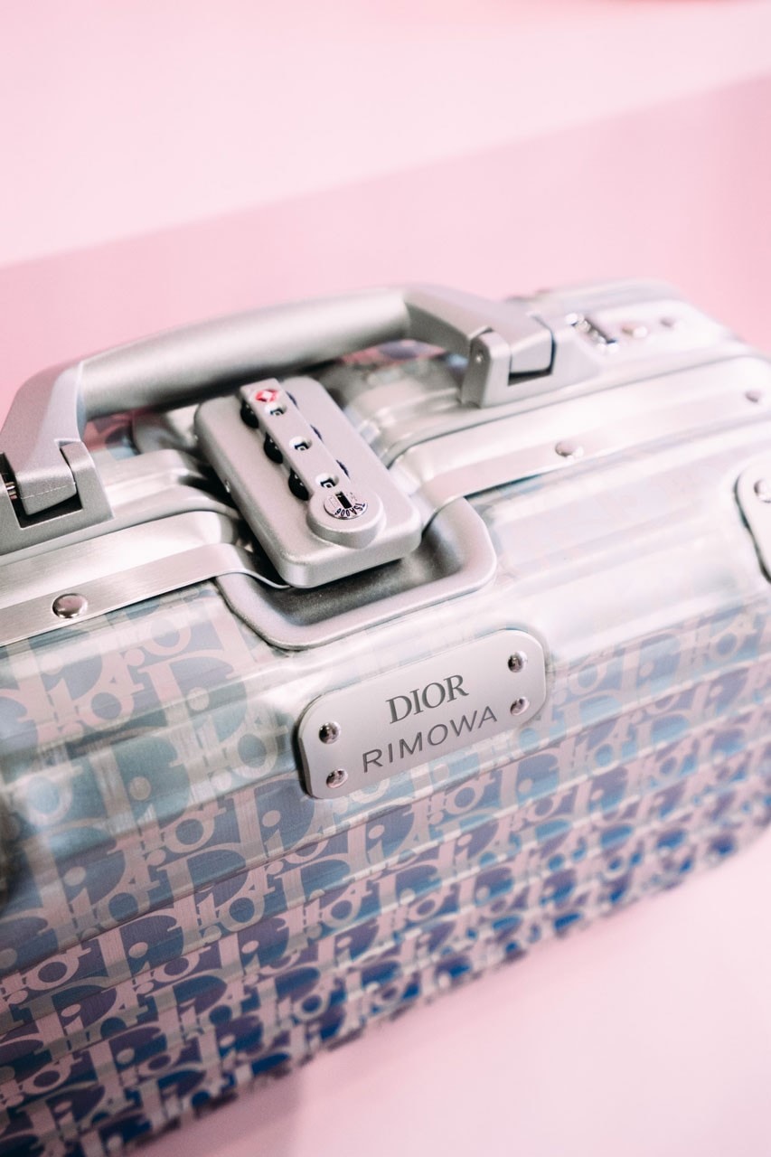 Dior x RIMOWA 別注聯乘手提行李箱系列正式迎來全球開售