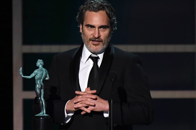 Joaquin Phoenix 於 2020 SAG 演員工會獎向已逝影星 Heath Ledger 致敬