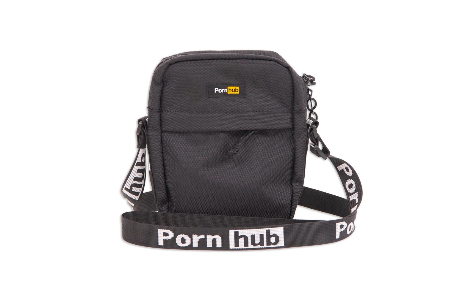 時尚大挑戰－Pornhub Apparel 推出全新 Crossbody Bag 單品