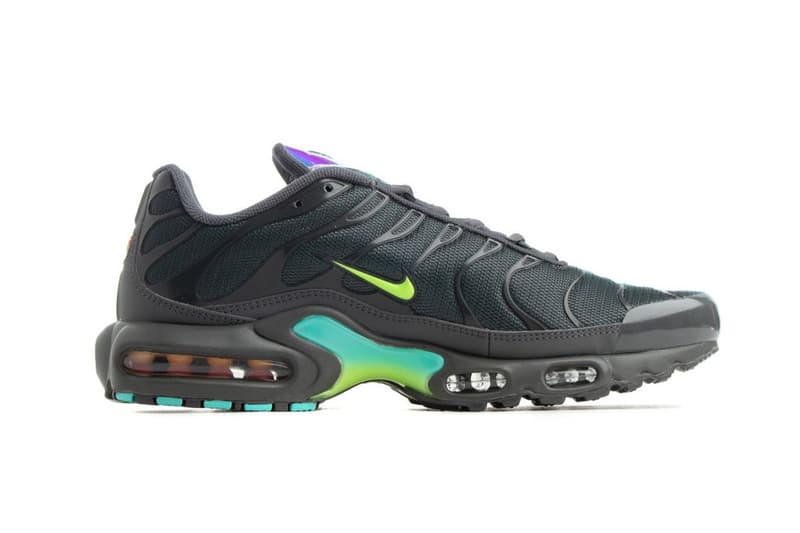 Nike Air Max Plus 全新配色「Iron Grey Iridescent」正式曝光