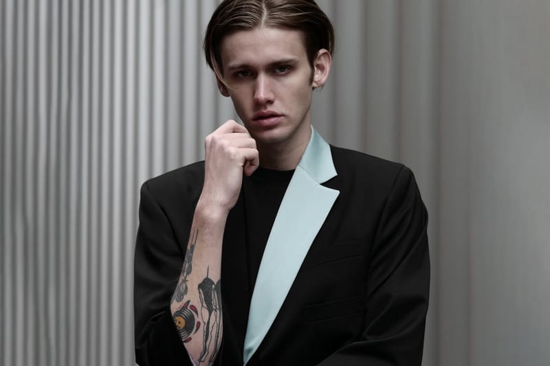 Unawares 於紐約打造 2020 春夏系列造型特輯