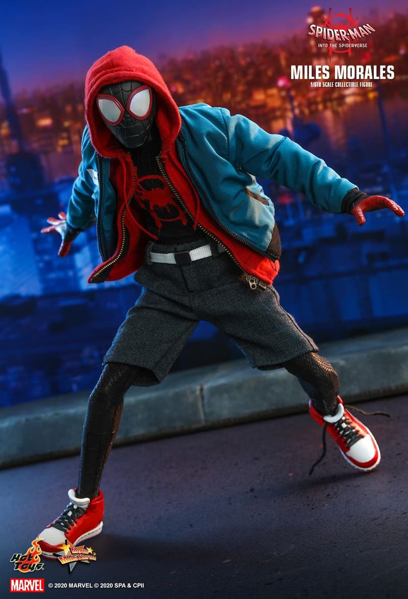 Hot Toys 推出《蜘蛛俠：跳入蜘蛛宇宙》主角 Miles Morales 1：6 尺寸人偶