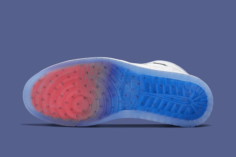 blue是什么时候出来的 https%3A%2F%2Fhypebeast.com%2Fwp-content%2Fblogs.dir%2F4%2Ffiles%2F2020%2F03%2Fair-jordan-1-zoom-racer-blue-ck6637-104-release-date-6.jpg?q=75&w=800&cbr=1&fit=max