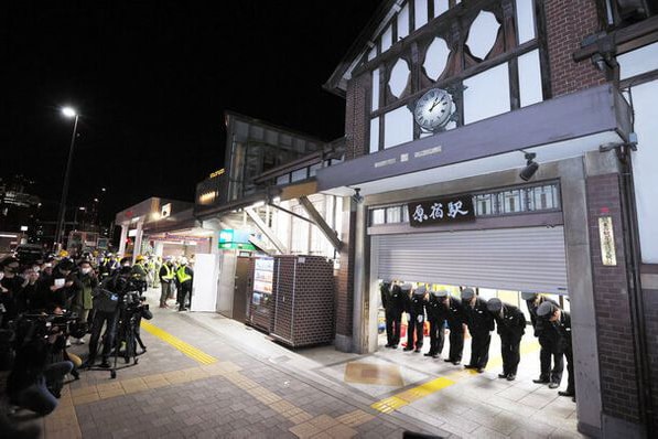 日本 JR 原宿駅木製車站大樓正式關閉待修
