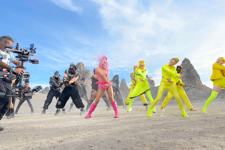 Lady Gaga 帶來新作《Chromatica》預告,以 iPhone 拍攝首發單曲《Stupid Love》MV