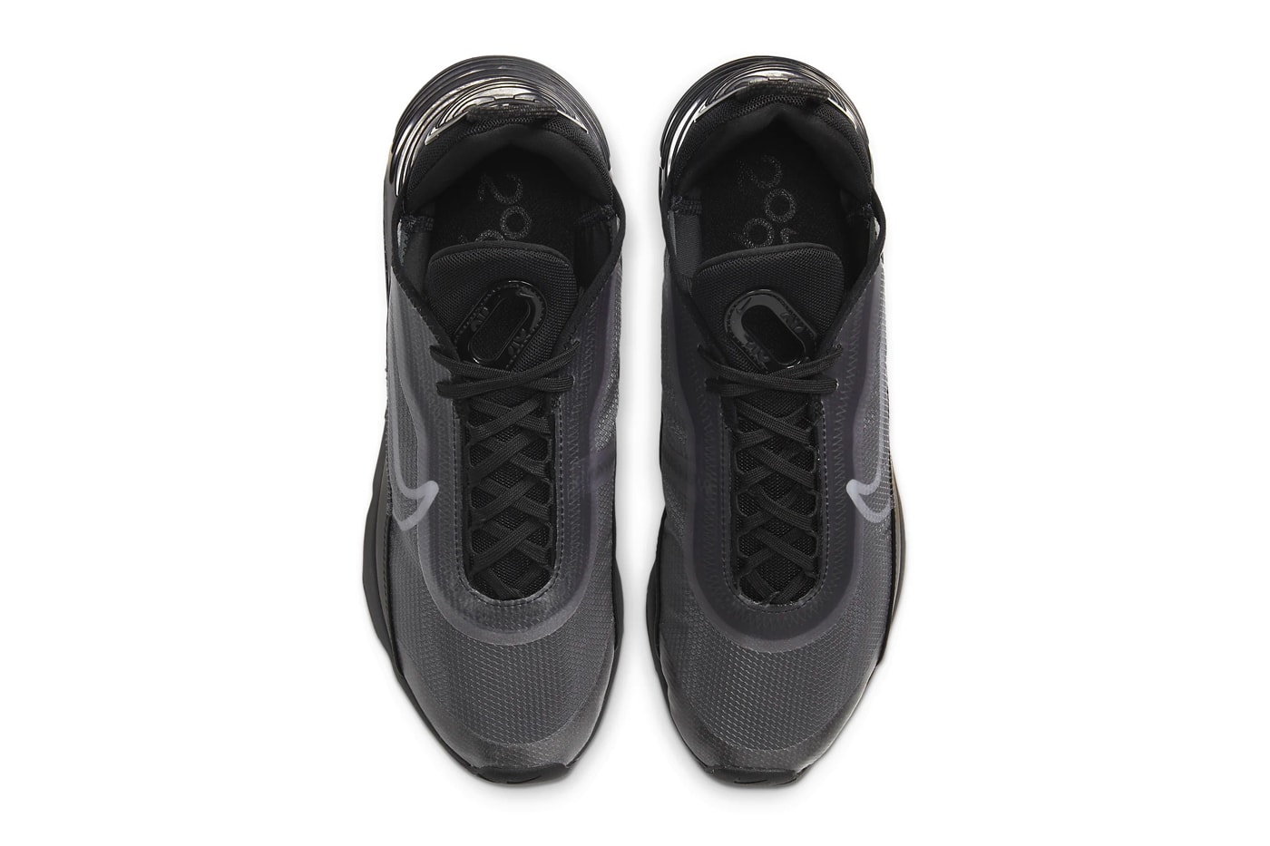 Nike Air Max 2090 迎來全黑「Triple Black」配色鞋款