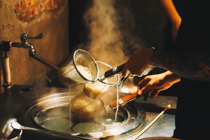 嘻哈饒舌與飲食文化的唇齒交流：姑媽咪 GoodMommy&Co｜HYPEBEAST Eats