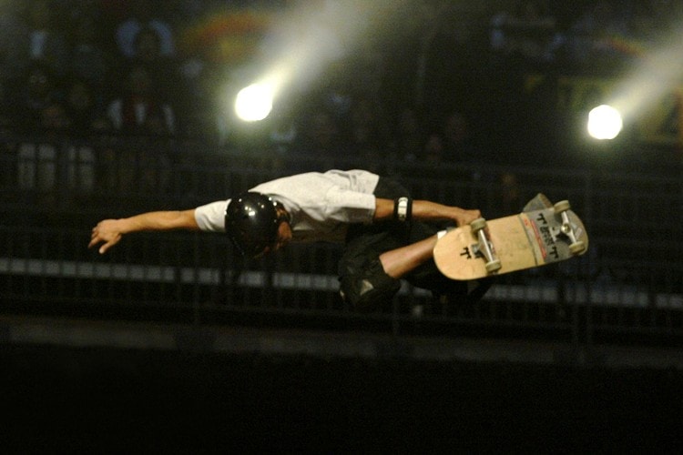 年僅 11 歲巴西滑手完成空中 1080 度翻身壯舉
