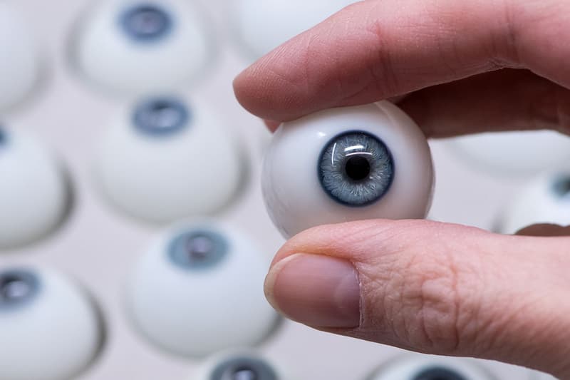 赛博格技术 香港科技大学团队研发出 人造电子眼球 视觉传感器 Hypebeast