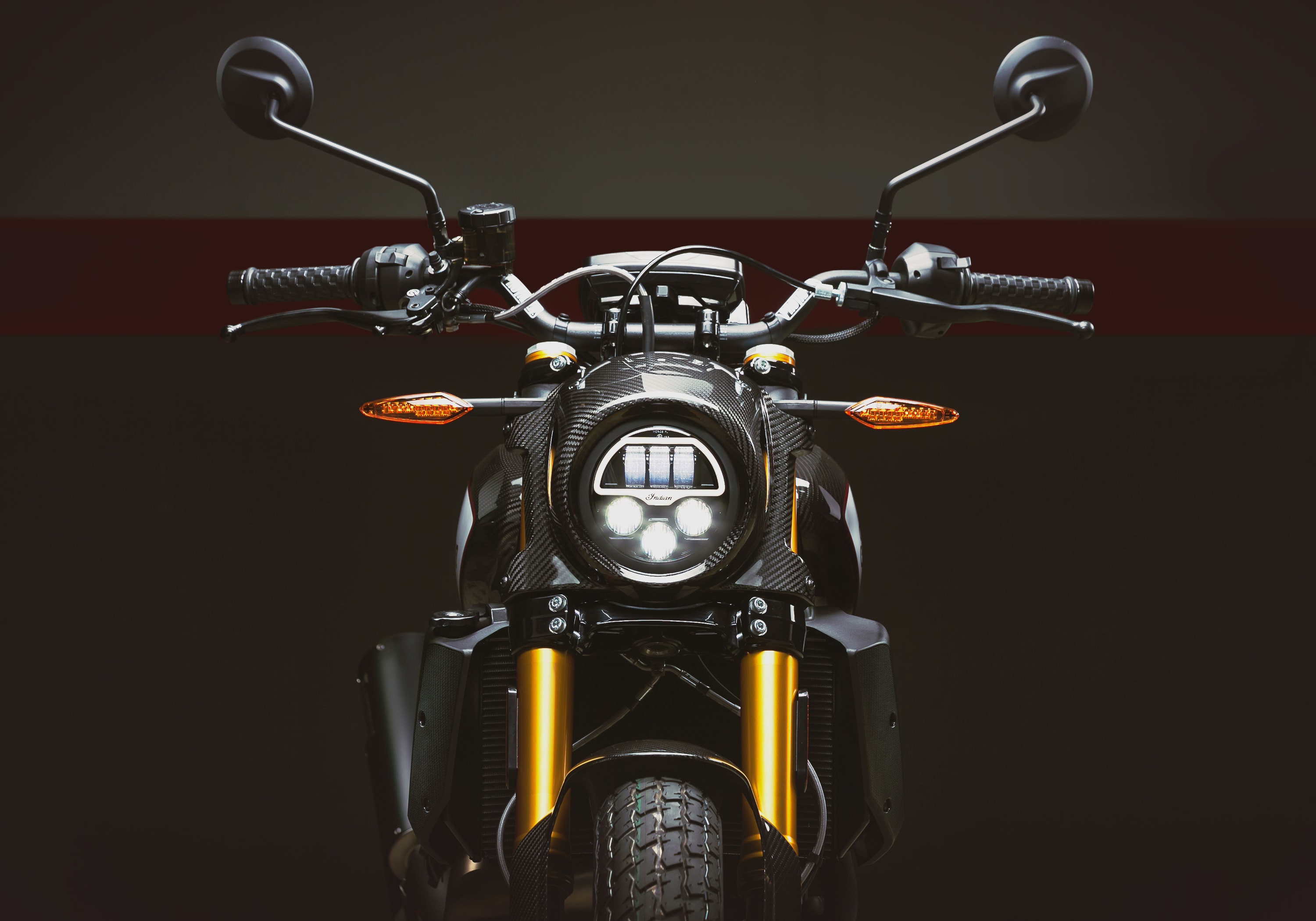 Indian Motorcycle 推出 2020 年式樣 FTR 1200 Carbon 車款