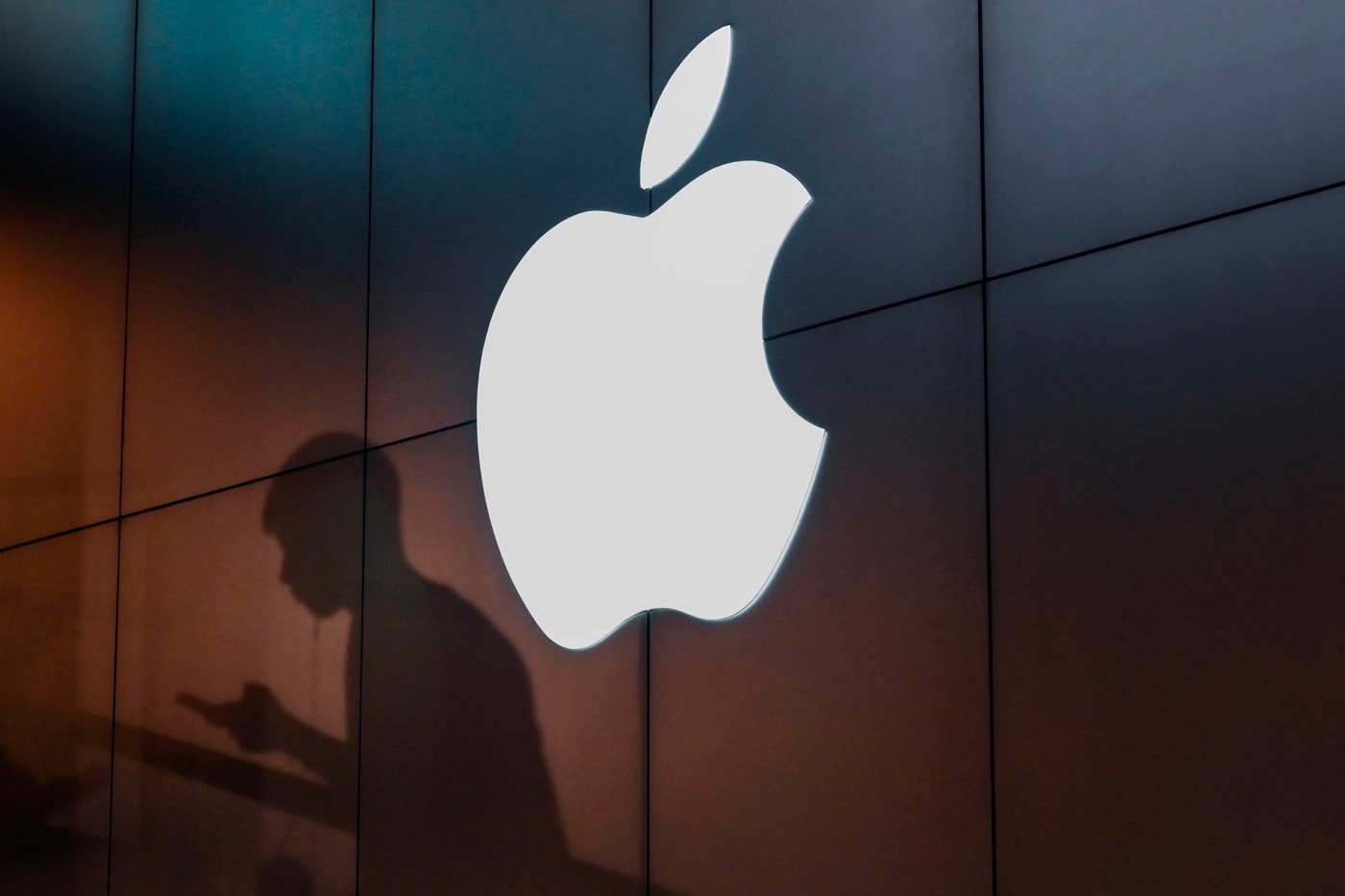 傳奇毒梟 Pablo Escobar 家族成員向 Apple 提起 $26 億美元訴訟