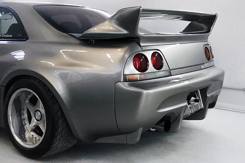 极罕有定制1995 年nissan Skyline Gt R R33 Veilside Combat Evolution 开放出售 Hypebeast