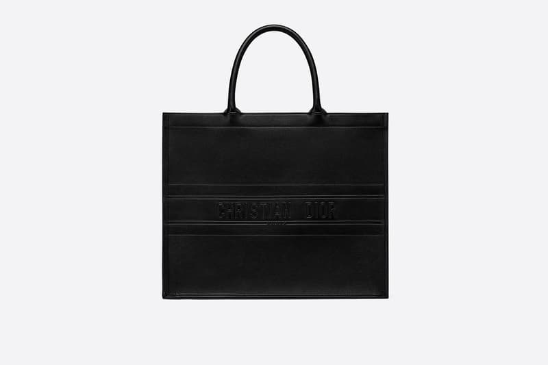 Dior 人氣包款 Book Tote 推出全新黑魂版本