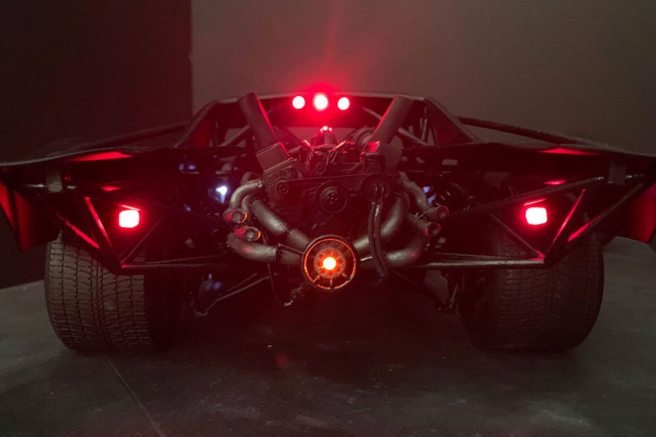 率先預覽 DC 新版《The Batman》蝙蝠車清晰全貌