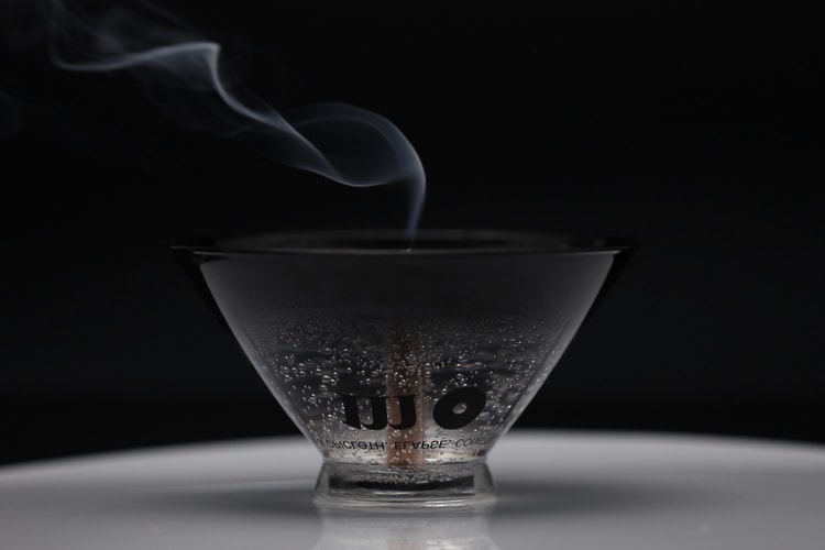 OPICLOTH 携手香薰品牌 DINshare 推出香薰蜡座