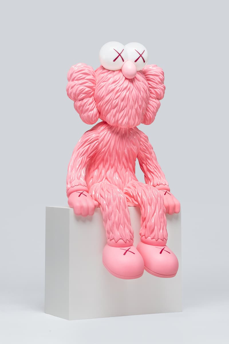 KAWS 聯結 AllRightsReserved 推出全新 KAWS SEEING（Pink）LED 座燈