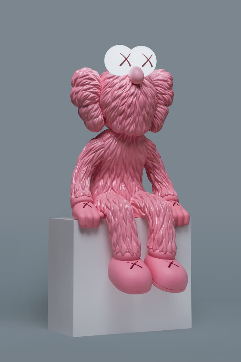 KAWS 聯結 AllRightsReserved 推出全新 KAWS SEEING(Pink)LED 座燈
