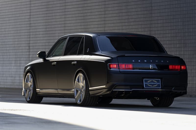 日本車廠 WALD 打造天皇坐駕 Toyota Century 改裝版本