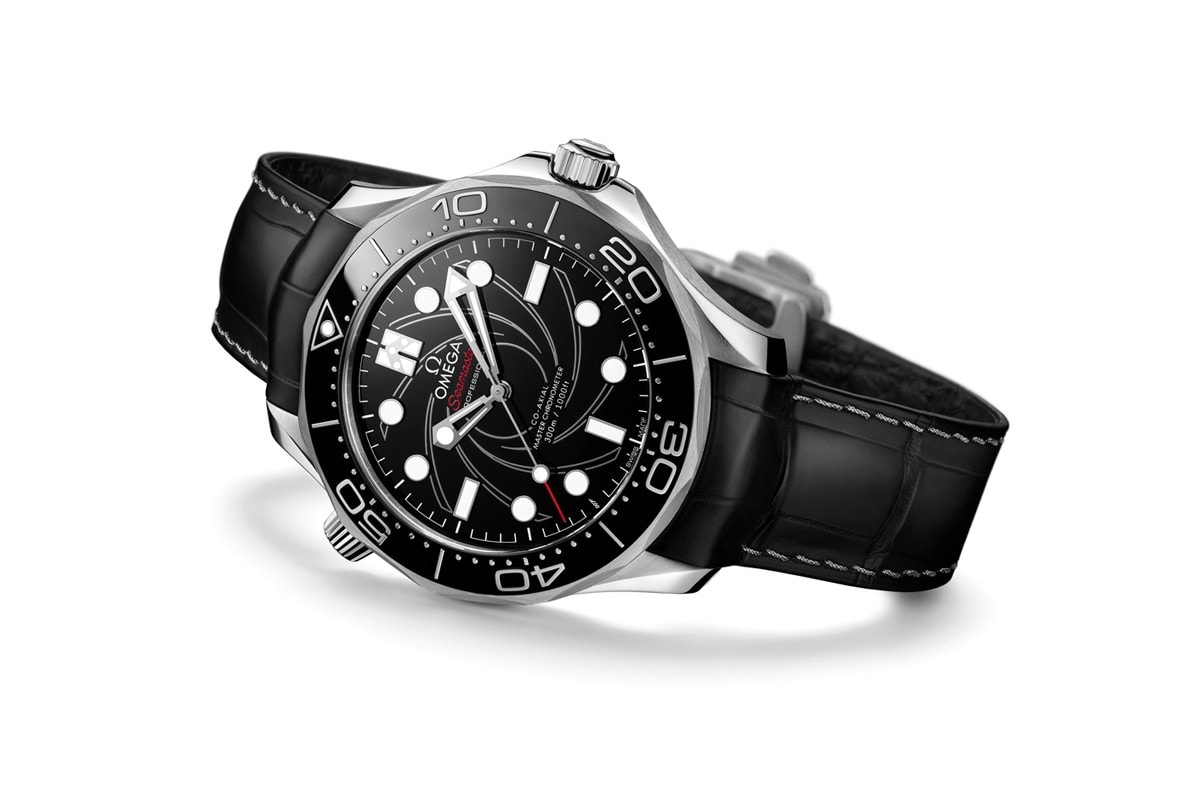 OMEGA 發表 James Bond 別注純鉑金製 Seamaster Diver 300M 腕錶