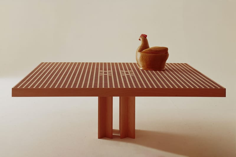 Poltrona Frau 再次推出由建筑设计师 Gianfranco Frattini 设计的 Kyoto 茶几