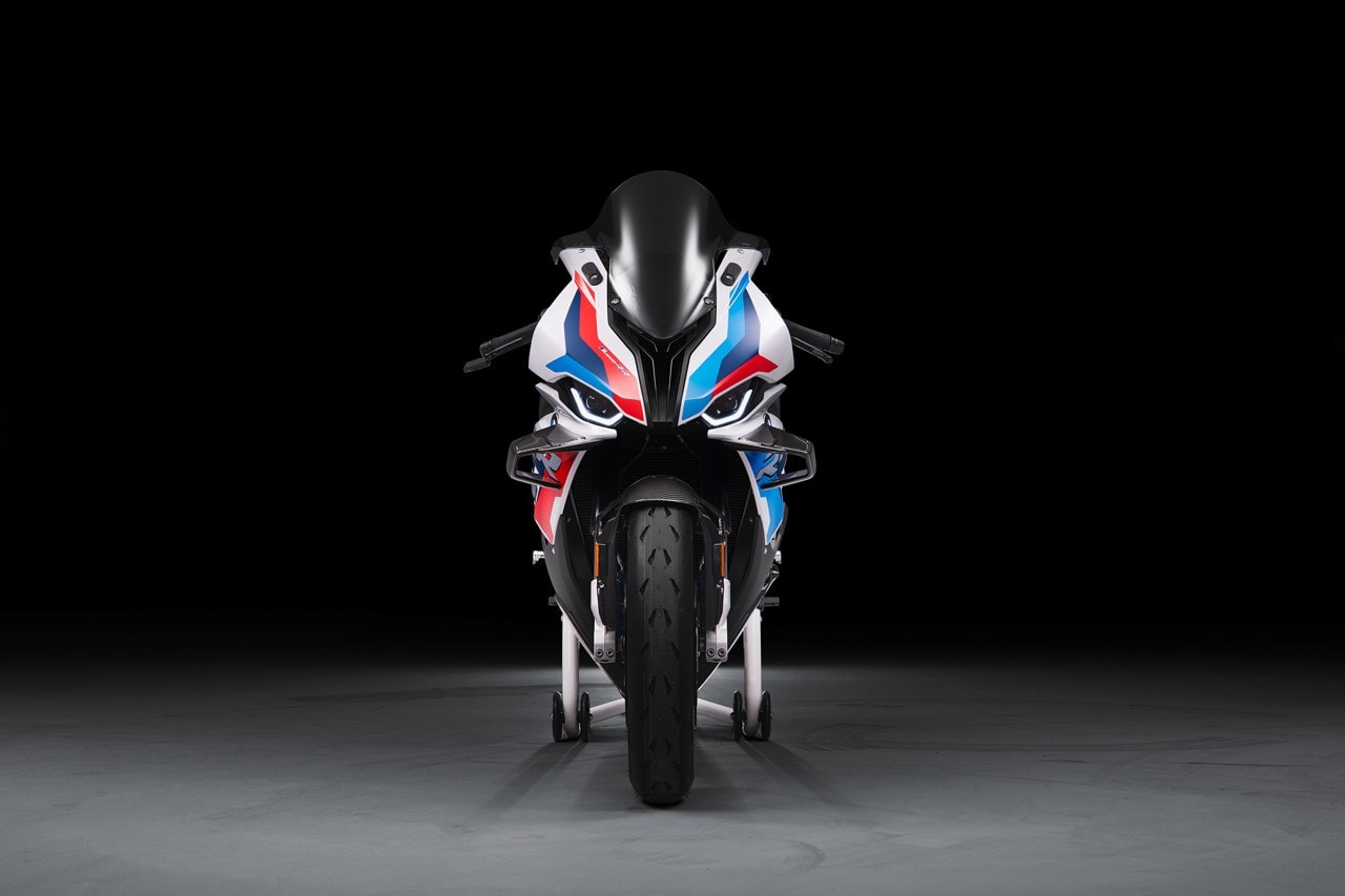 BMW Motorrad 正式發表首款 M 系車型 M 1000 RR