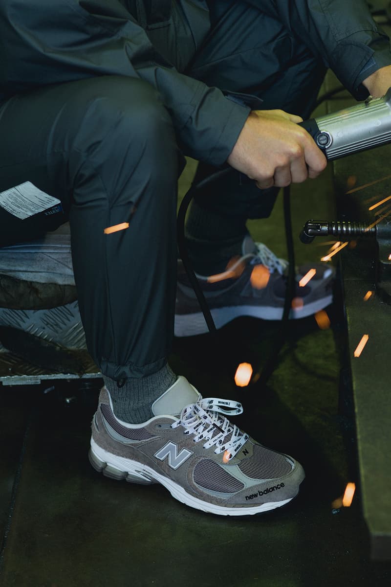 INVINCIBLE X N.HOOLYWOOD X New Balance 三方联名鞋款 ML2002RV 正式登场