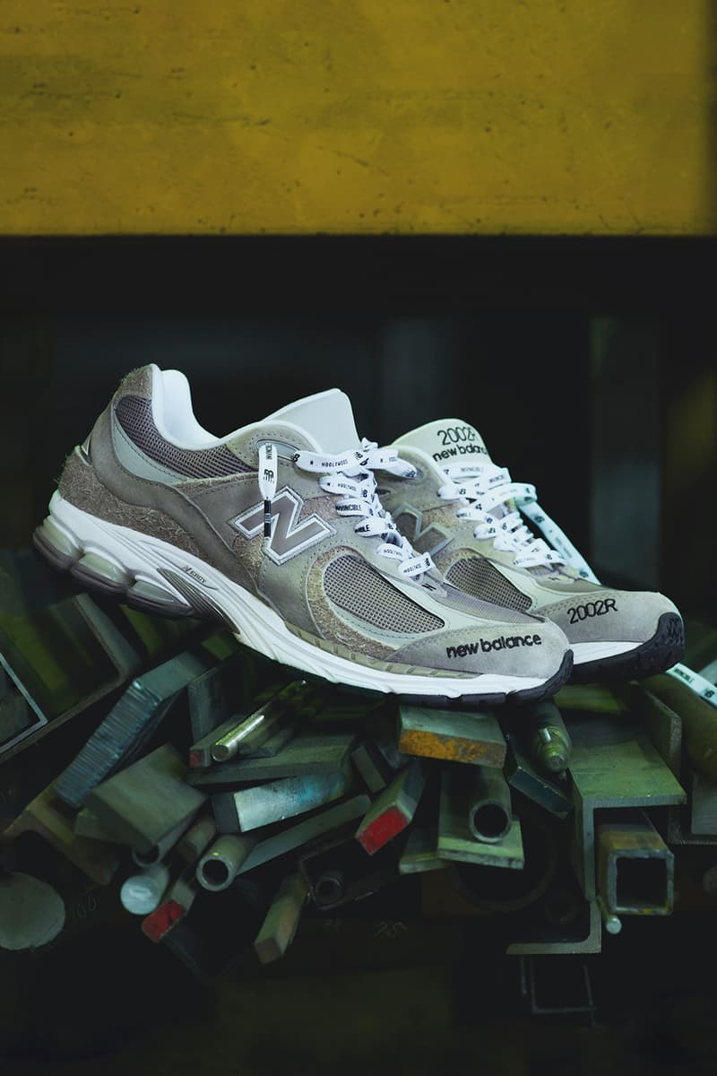 INVINCIBLE X N.HOOLYWOOD X New Balance 三方联名鞋款 ML2002RV 正式登场