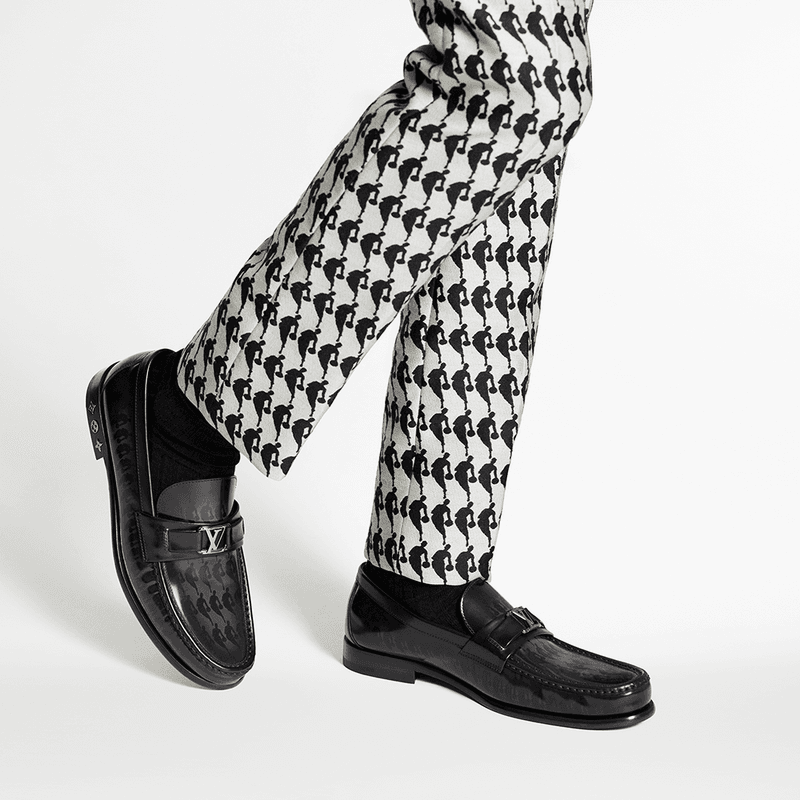 Louis Vuitton x NBA 最新聯名系列與歐布萊恩總冠軍獎盃旅行箱正式發佈