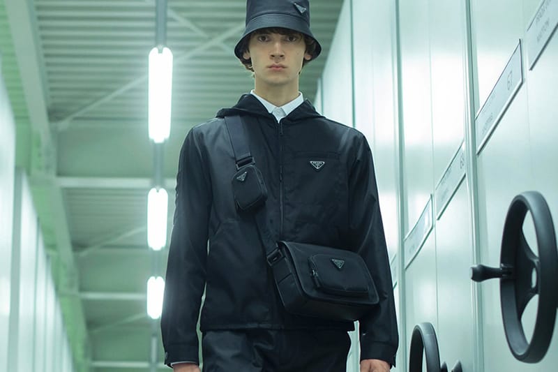 Prada 日本官網現技術故障意外調整價格