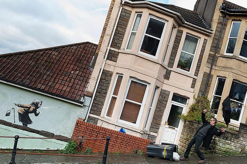 Banksy 全新街頭藝術作品「Aachoo」登陸英國