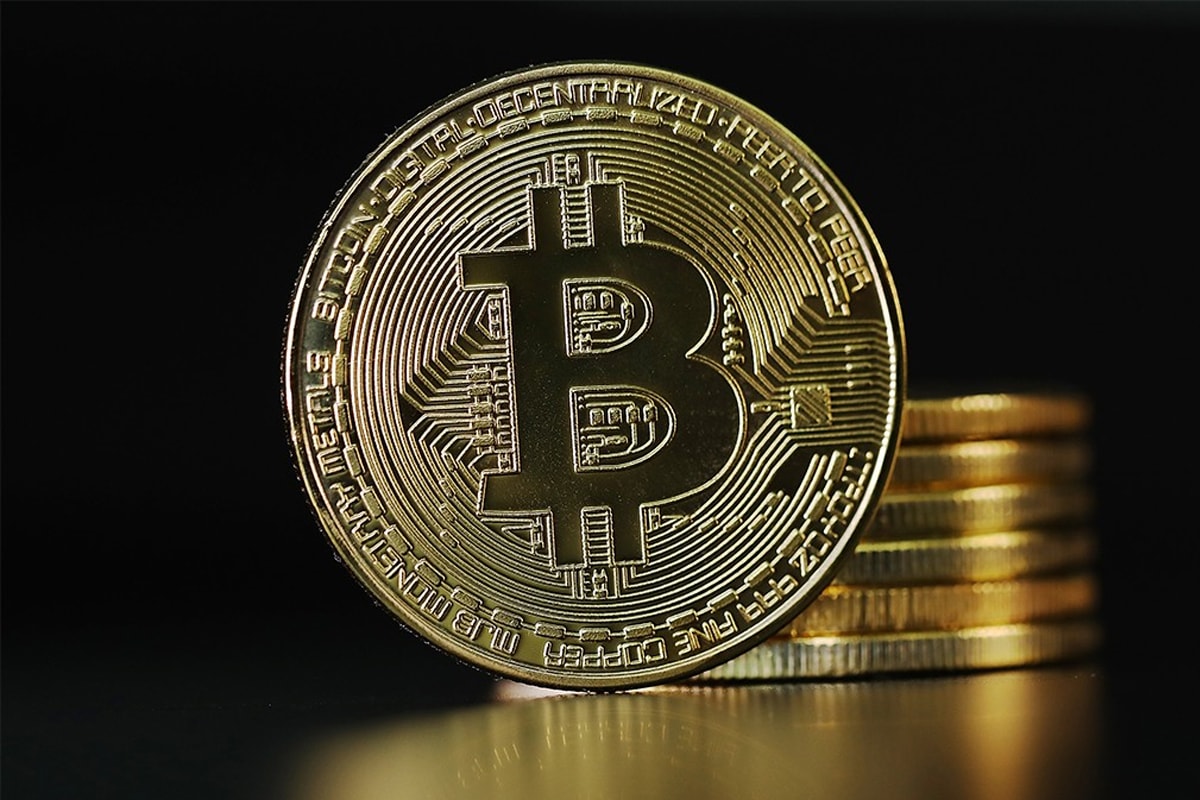 Bitcoin「比特幣」幣值以 $22,000 美元創下歷史新高